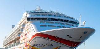 The Norwegian Sun cruise ship, docked at Ogden Point. Photo: Getty Images.