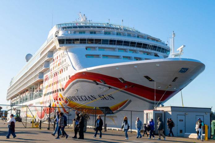 The Norwegian Sun cruise ship, docked at Ogden Point. Photo: Getty Images.